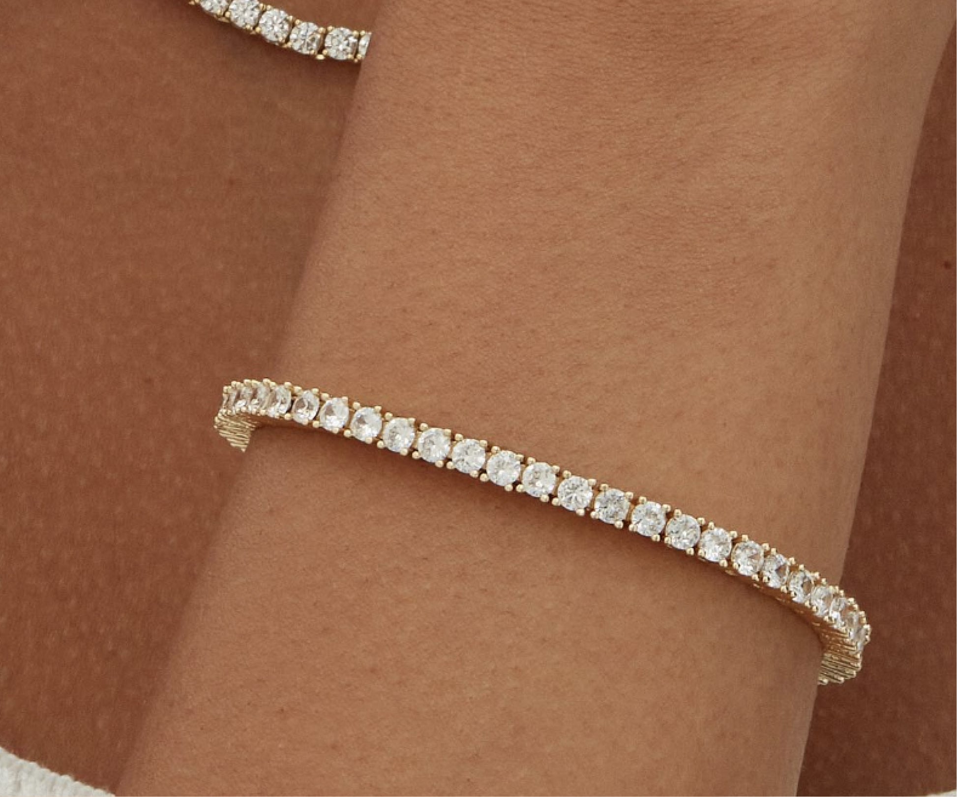 Tennis Bracelet - The Essential