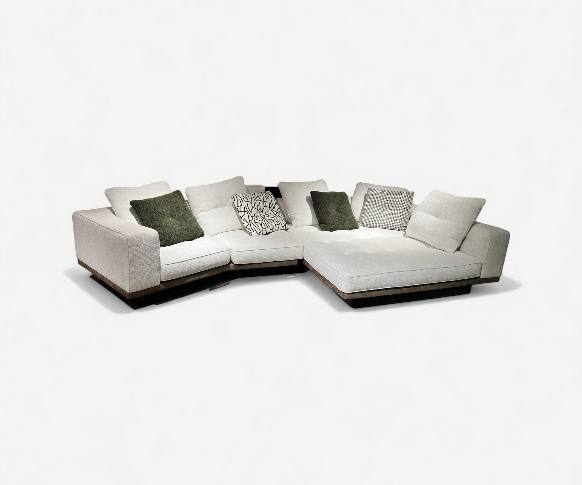 Loma Sectional Sofa - The Essential