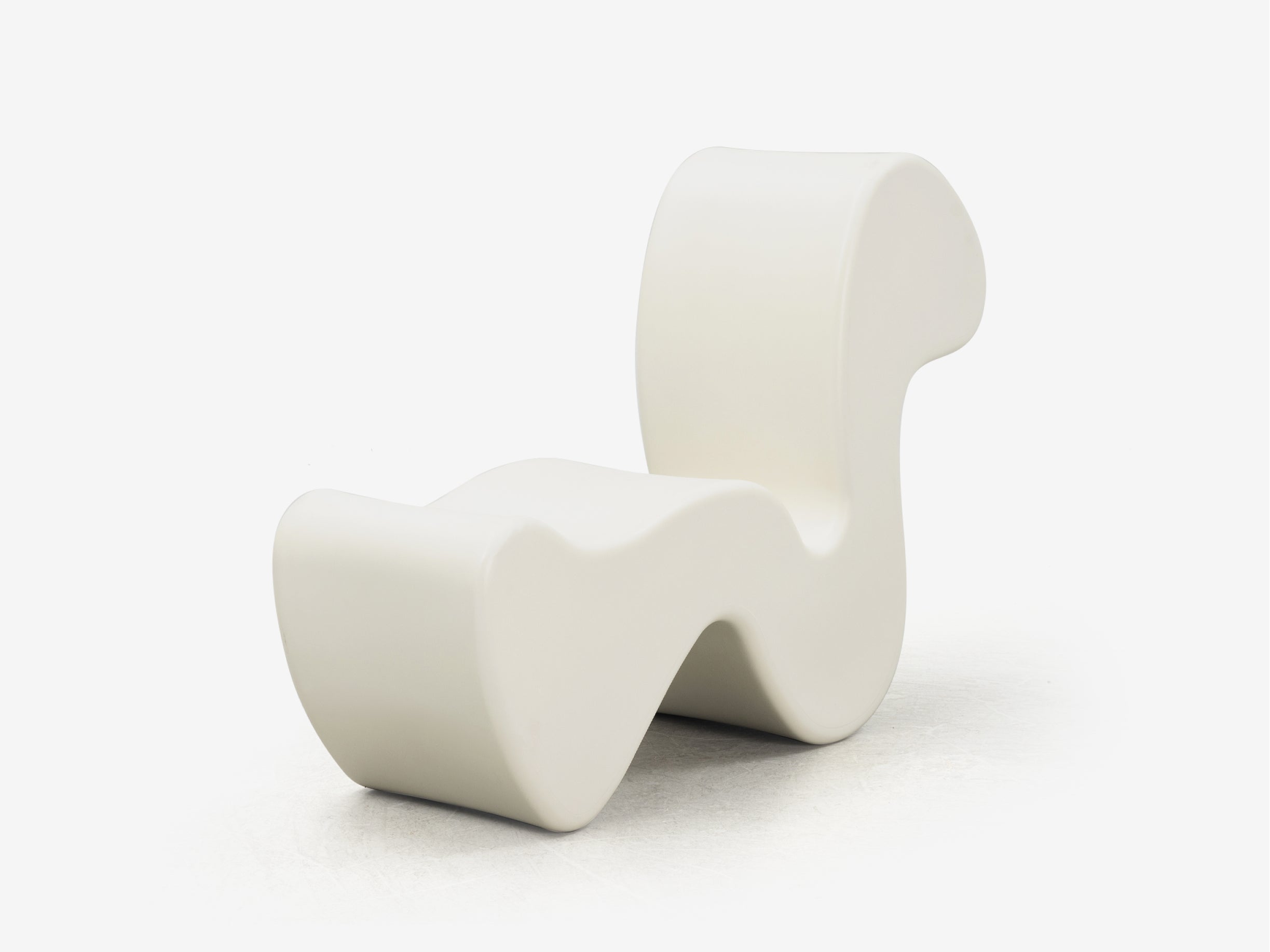 Squiggle Chair/Table - The Essential 