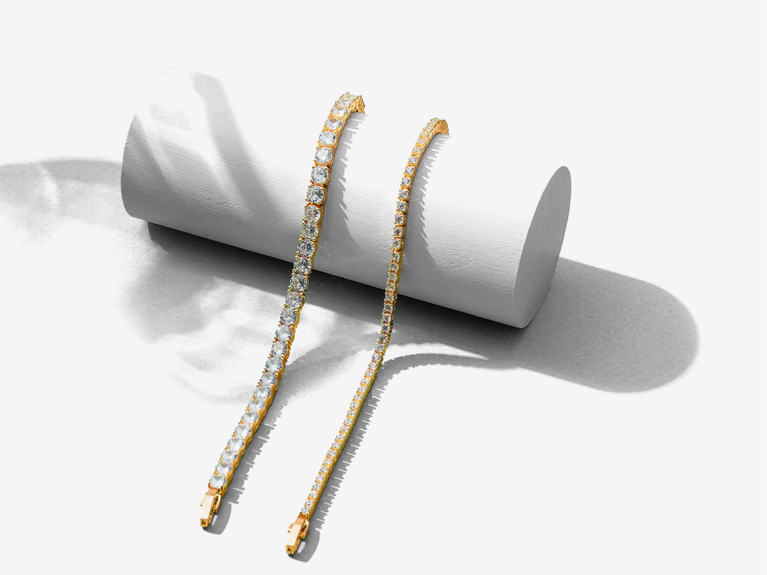 Tennis Bracelet - The Essential 