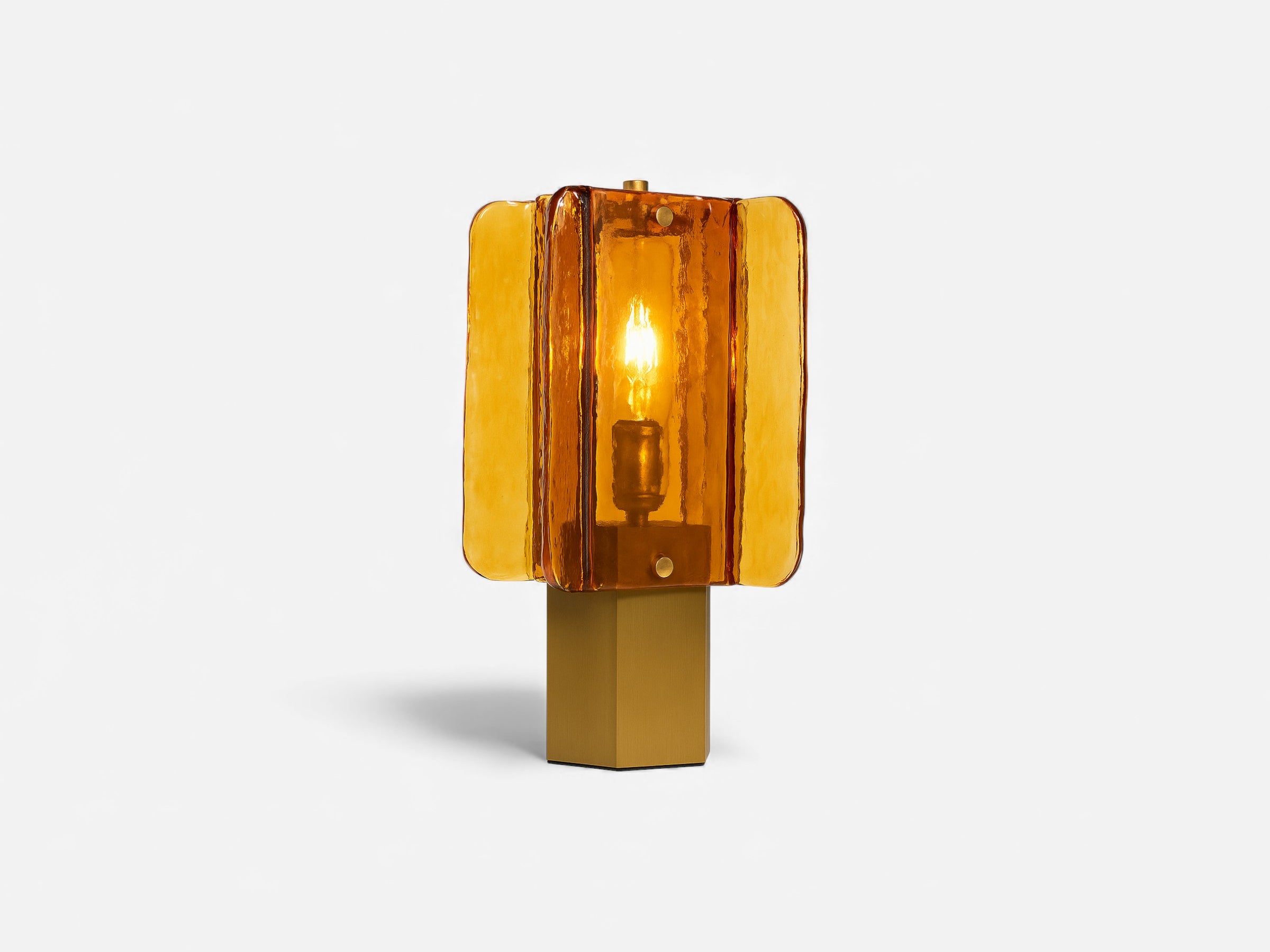 Vetri Table Lamp - The Essential 