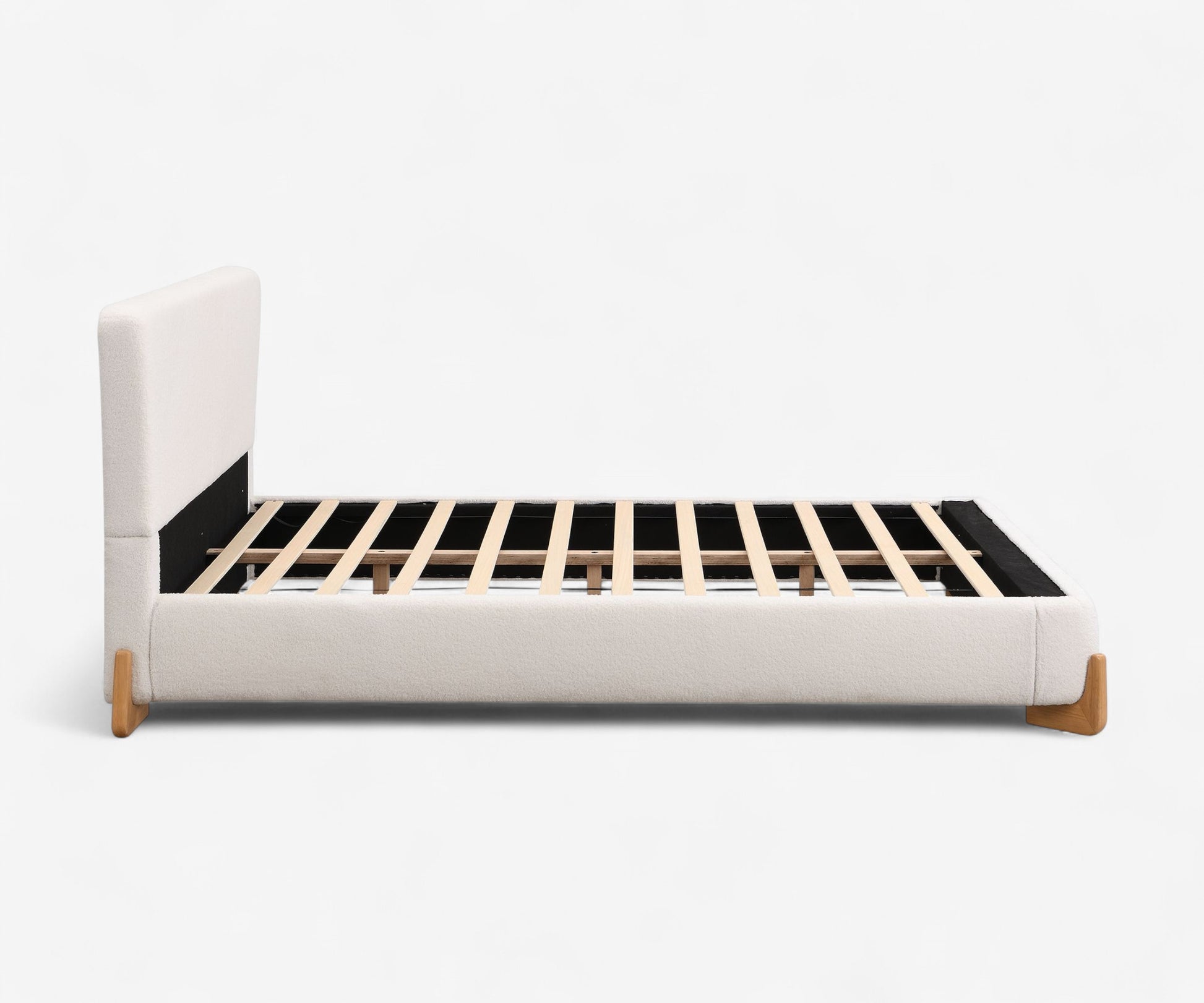 Brianza Boucle Bed - The Essential 