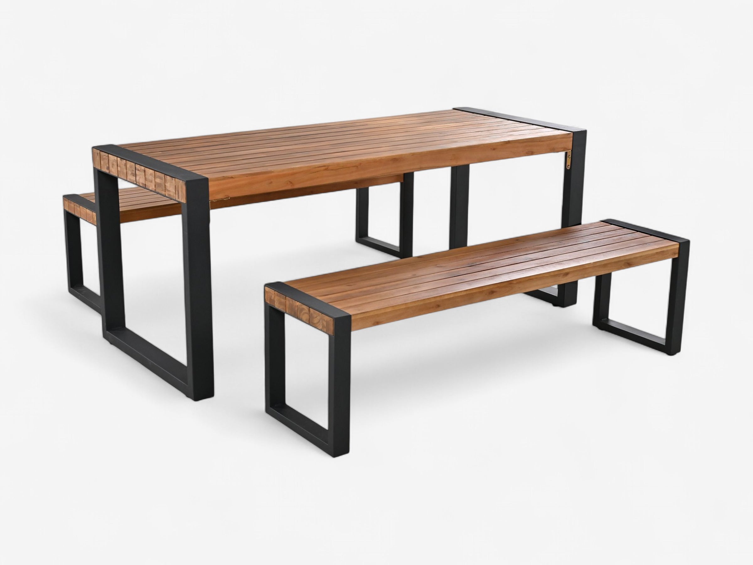 Solid Wood Patio Dining Set - The Essential 