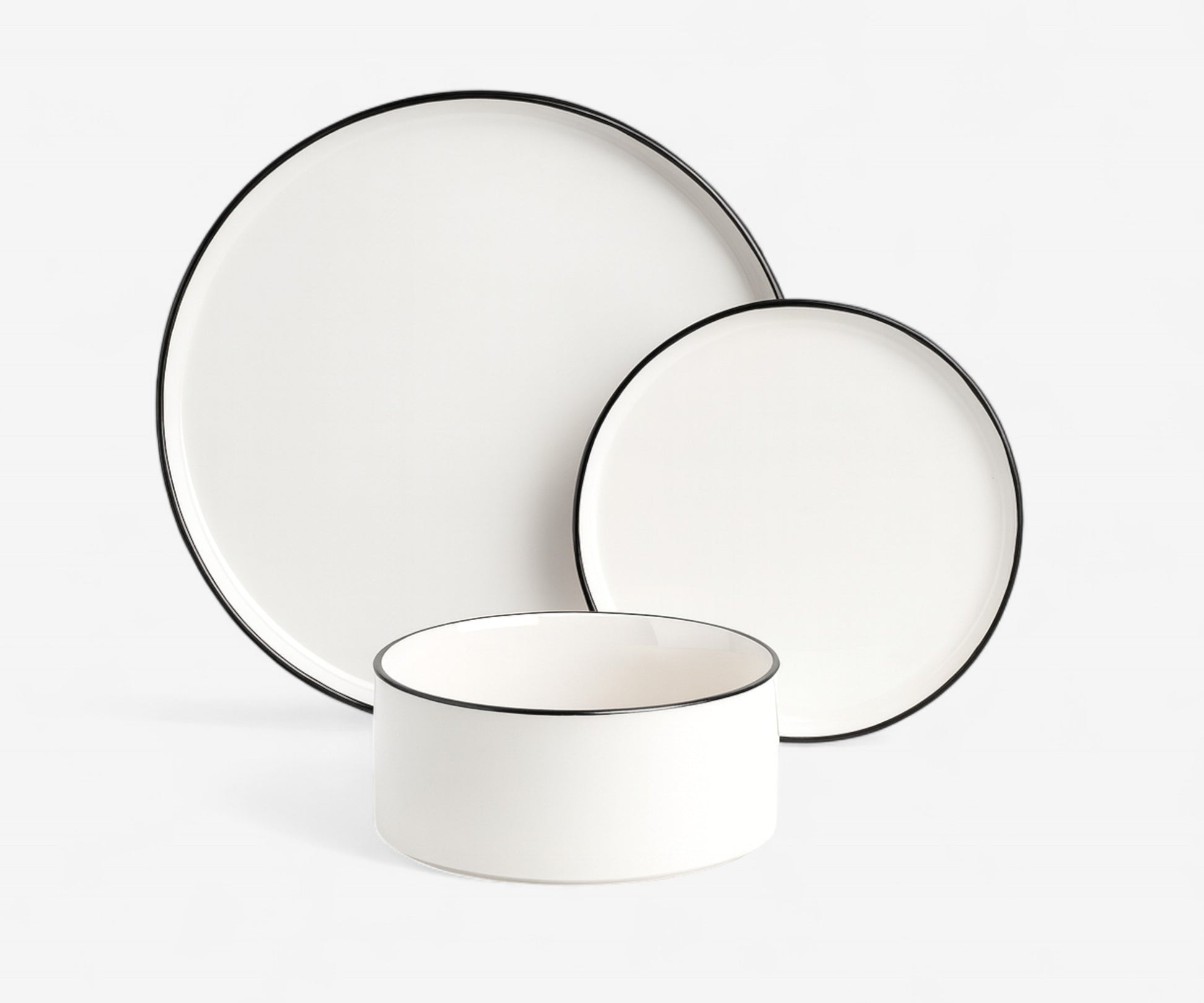 Contrast Rim Porcelain Dinnerware - The Essential 
