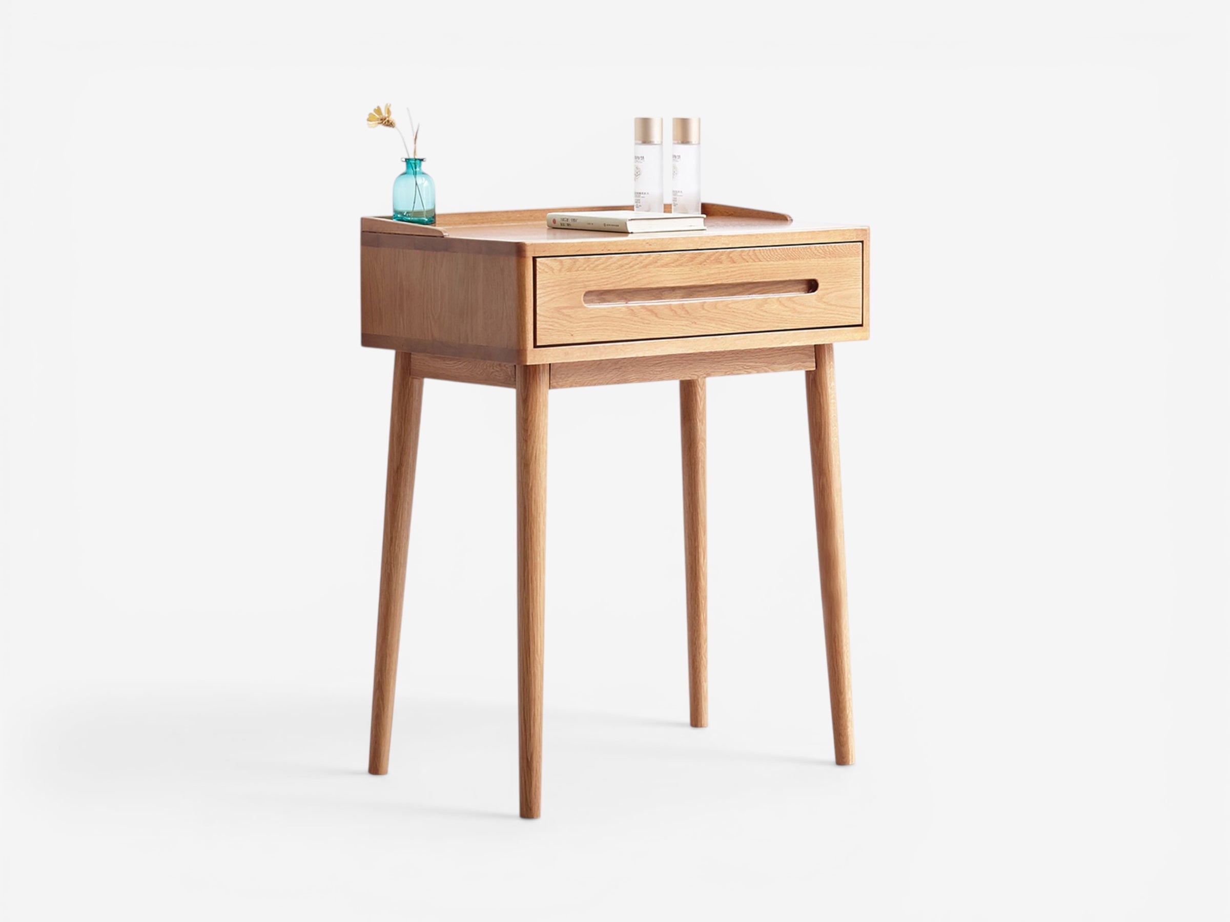 Helsa Oak Vanity - The Essential 