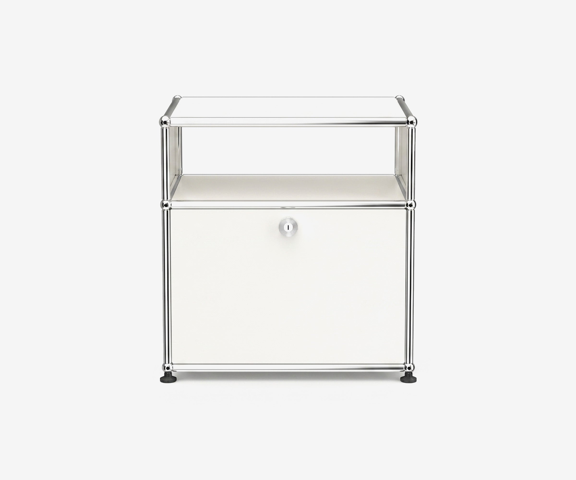 Kubus Closed Nightstand