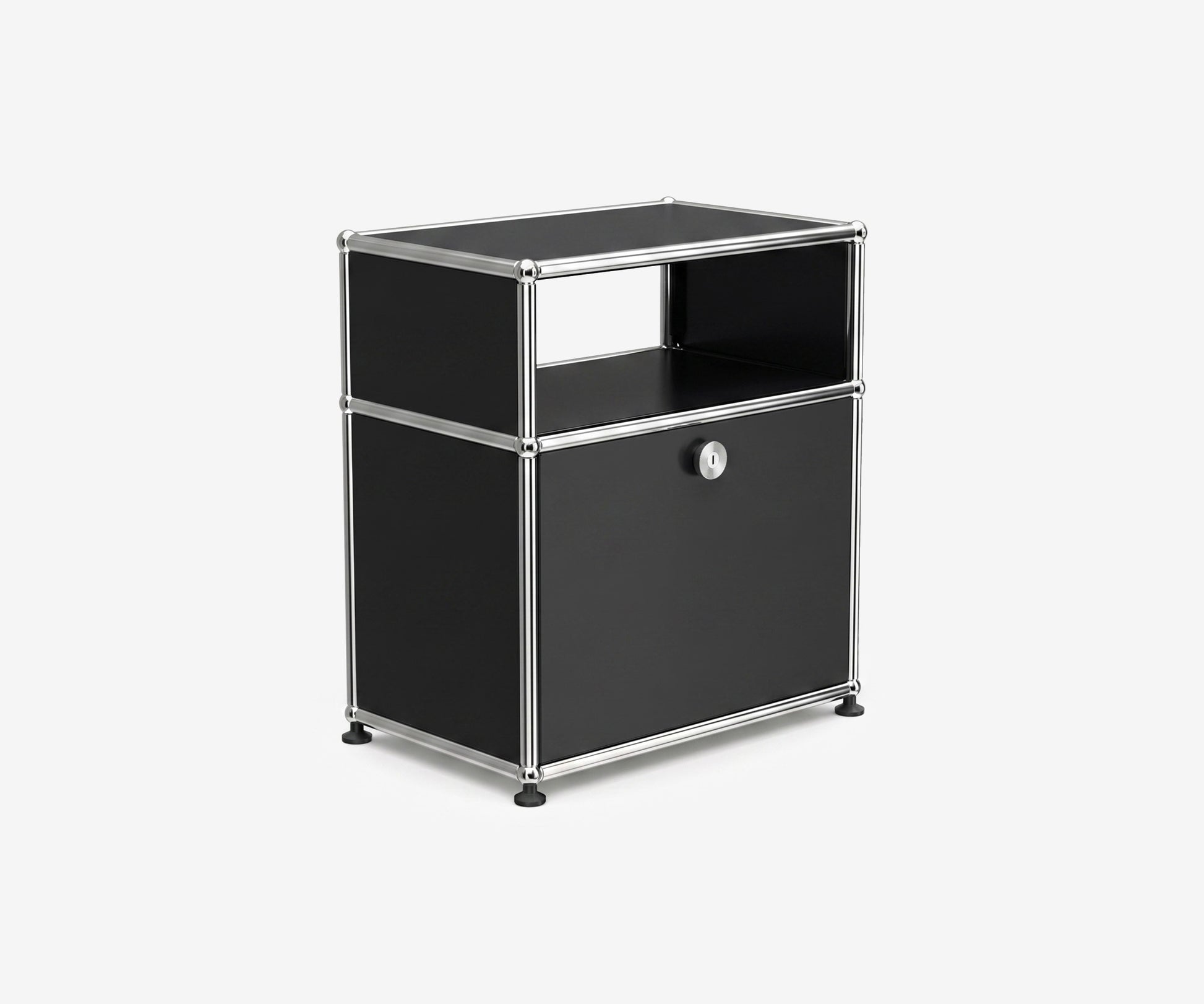 Kubus Closed Nightstand