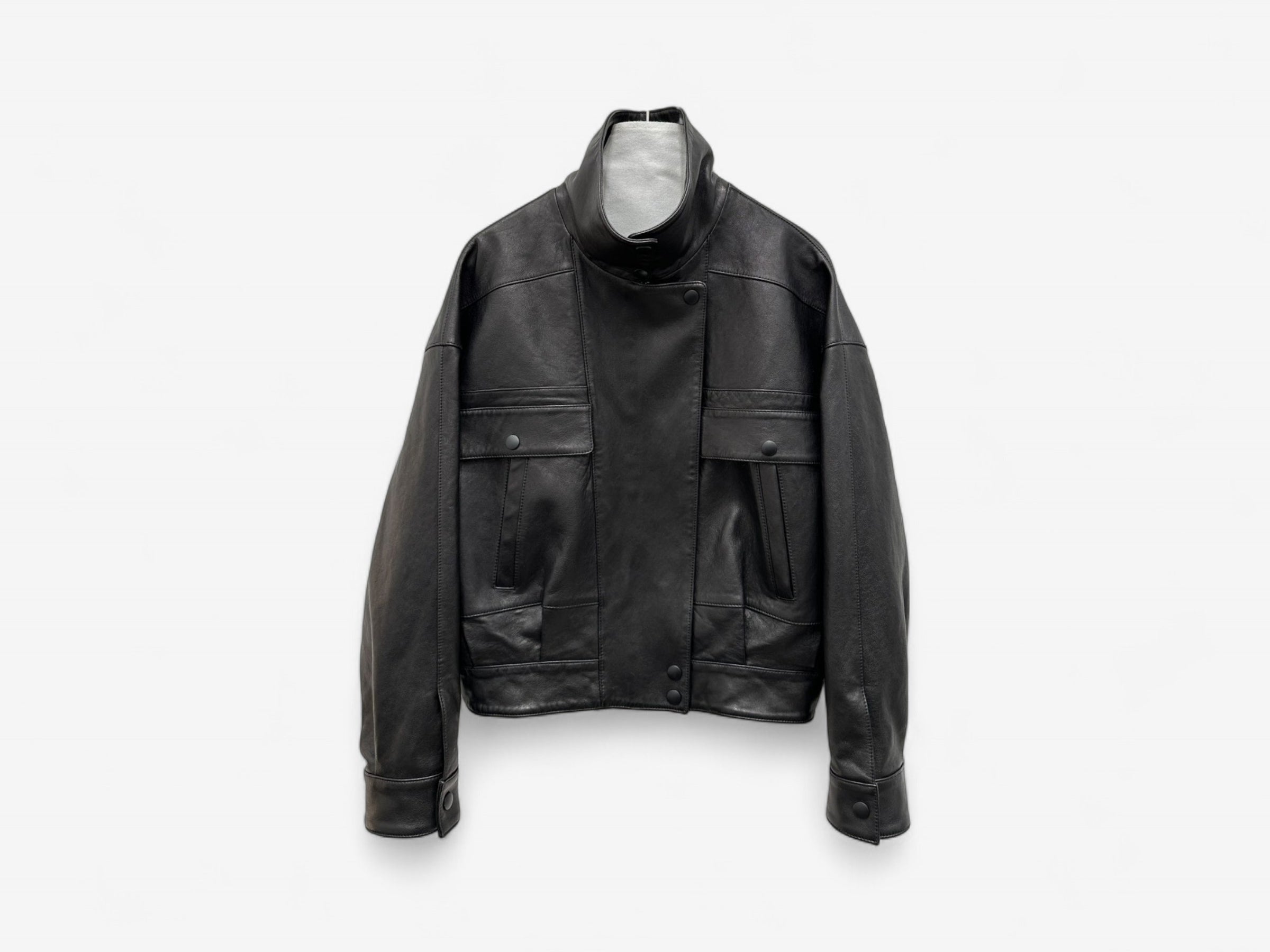 Lambskin Bomber Jacket - The Essential 