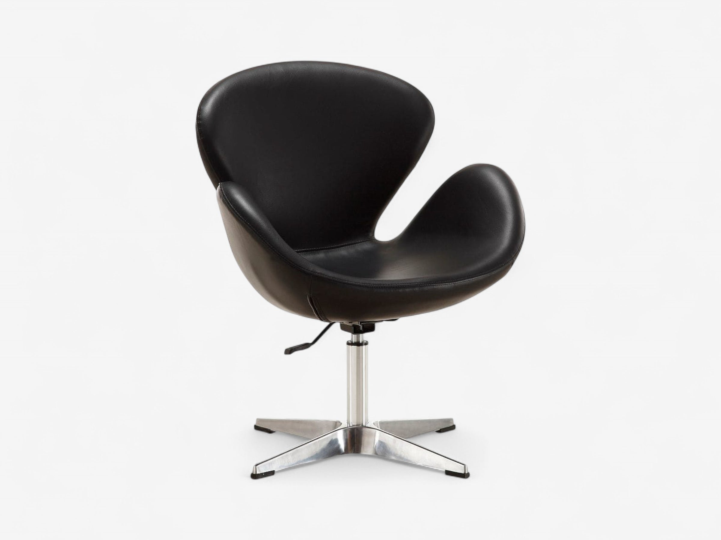 Swan Chair - The Essential 