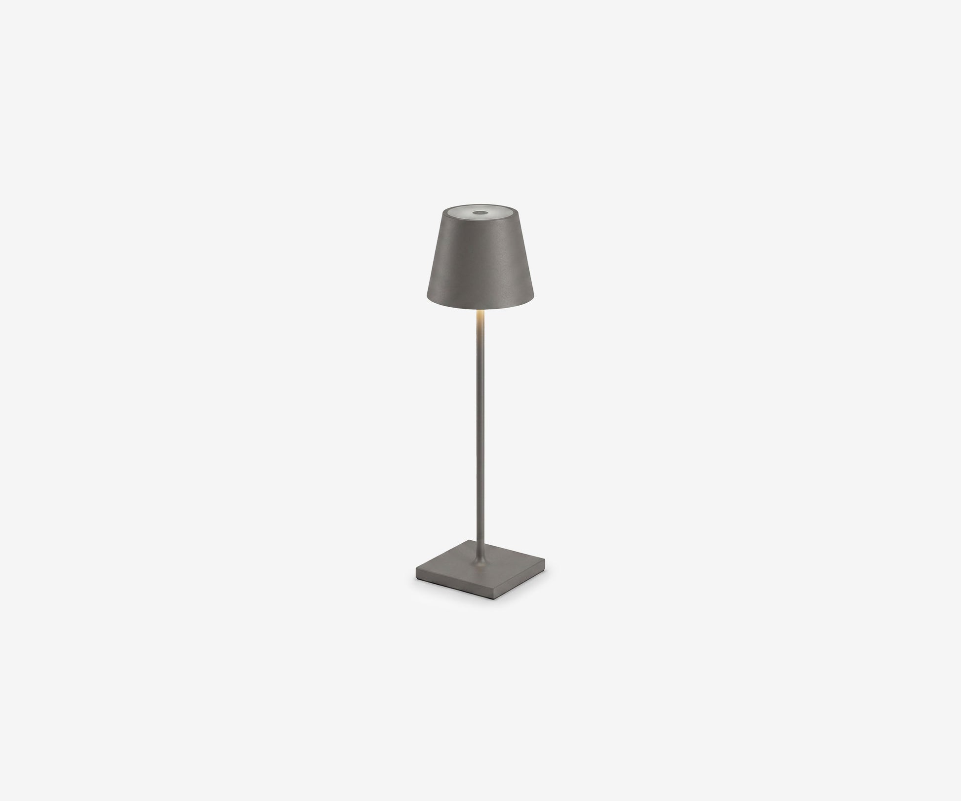Pila Table Lamp - The Essential 