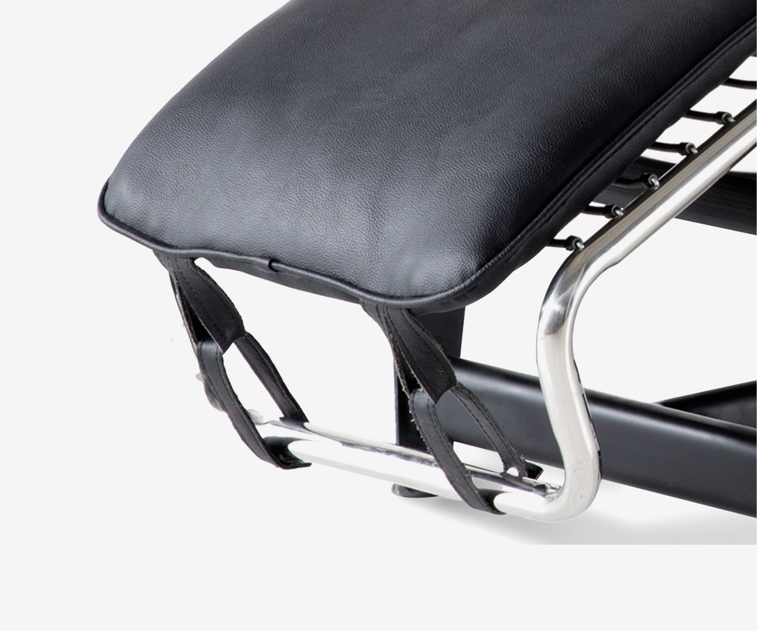 Lechoppe 別注 シャトールフセン(Chato Lufsen) Freud Chaise Lounge | The Essential Store
